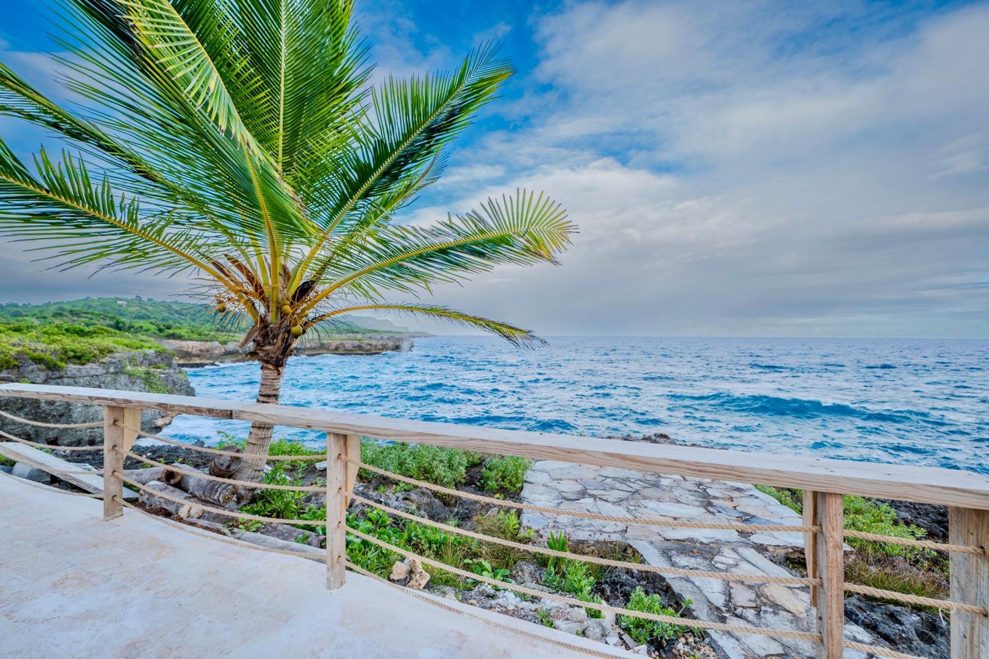 Palm House - Luxury Villa - Samana - Ocean Front Sanchez Ngoại thất bức ảnh